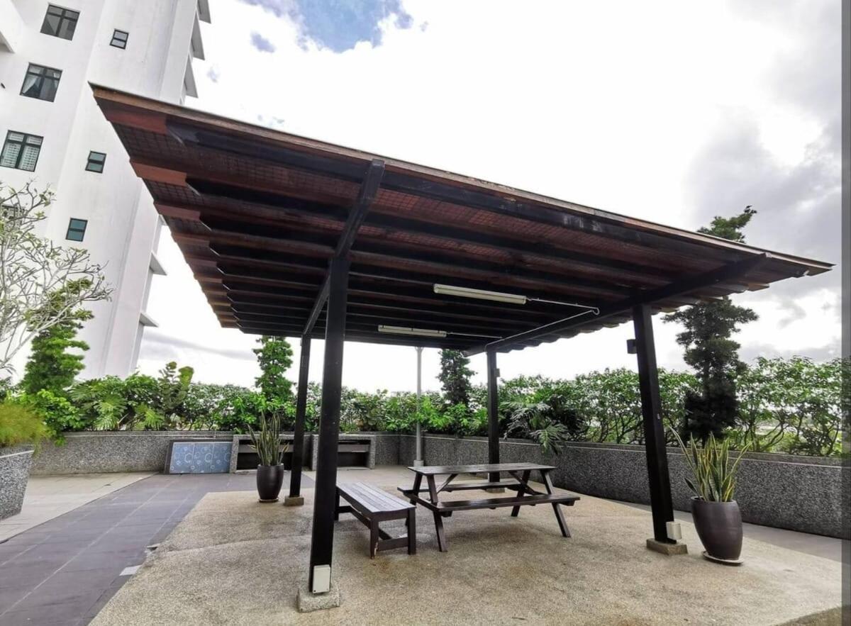 Platino 4Bedrooms Paradigm Mall Netflix By Stay Johor Bahru Extérieur photo